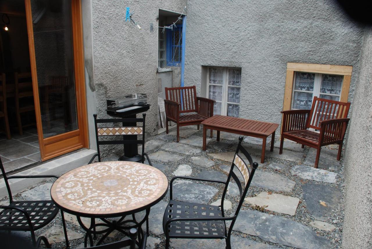 La Petite Maison Des Montagnes Luz-Saint-Sauveur Exterior foto